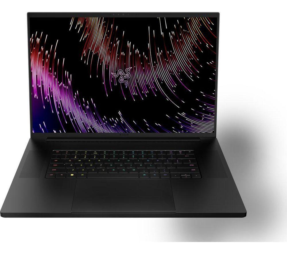 RAZER Blade 18" Gaming Laptop - Intel&reg; Core&trade; Ultra 9, RTX 5090, 2 TB SSD image number 8 of 15