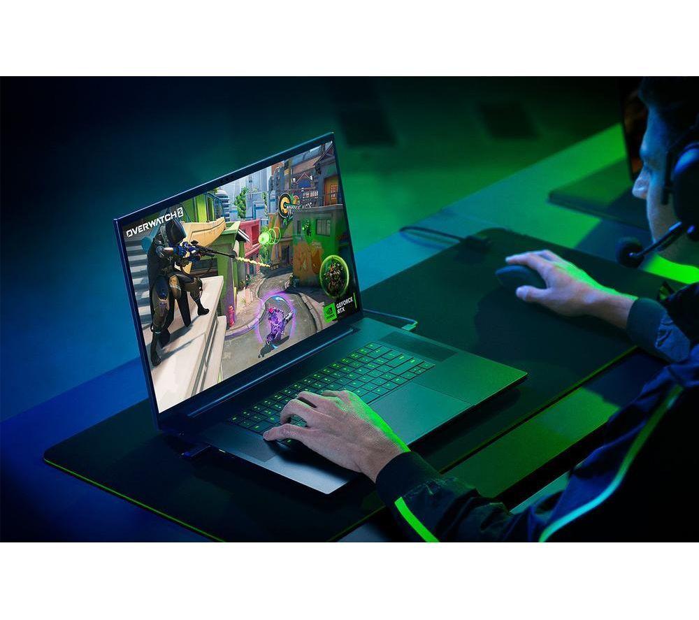 RAZER Blade 18" Gaming Laptop - Intel&reg; Core&trade; Ultra 9, RTX 5090, 2 TB SSD image number 13 of 15