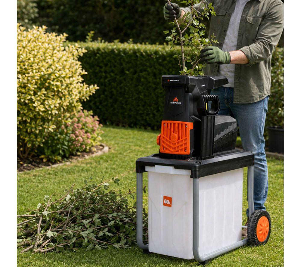 YARD FORCE ER U45-UK 2800 W Electric Garden Shredder - White & Black image number 11 of 12