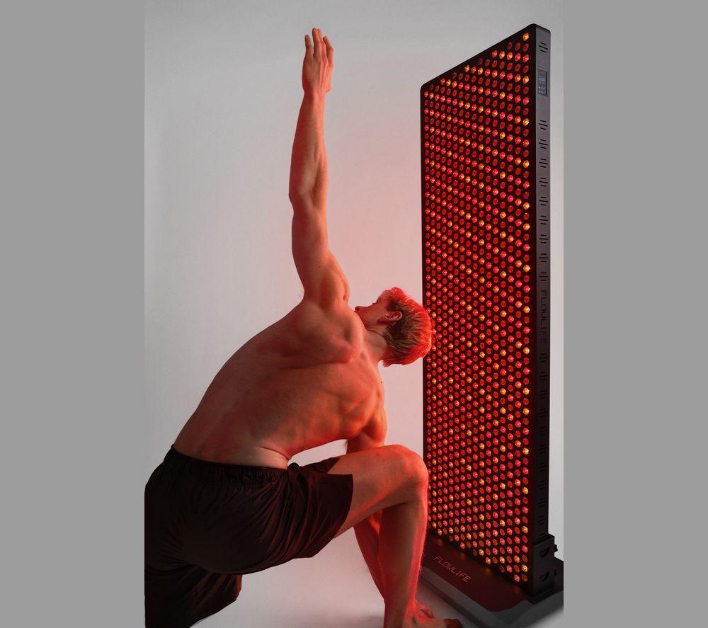 FLOWLIFE Flowlight 4300 Eight Waves Red Light Therapy Panel - Black image number 2 of 10