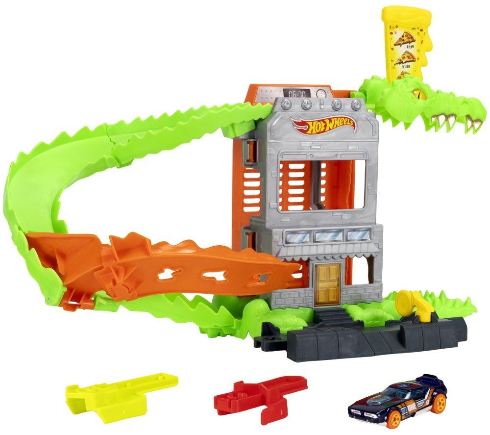 HOT WHEELS City Croc Pizza Attack Playset image number 2 of 5