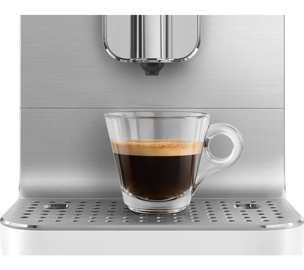 SMEG Collezione BCC13WHMUK Bean to Cup Coffee Machine - Matte White image number 8 of 10