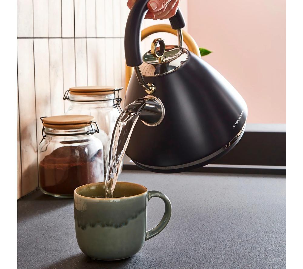 MORPHY RICHARDS Accents Gold 102045 Traditional Kettle - Navy image number 3 of 8