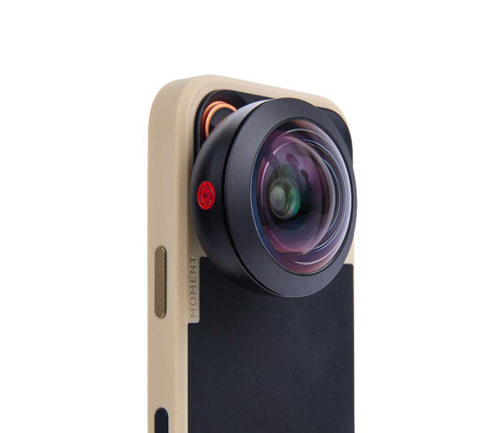 MOMENT T-Series Fisheye 8 mm II Mobile Lens image number 2 of 6