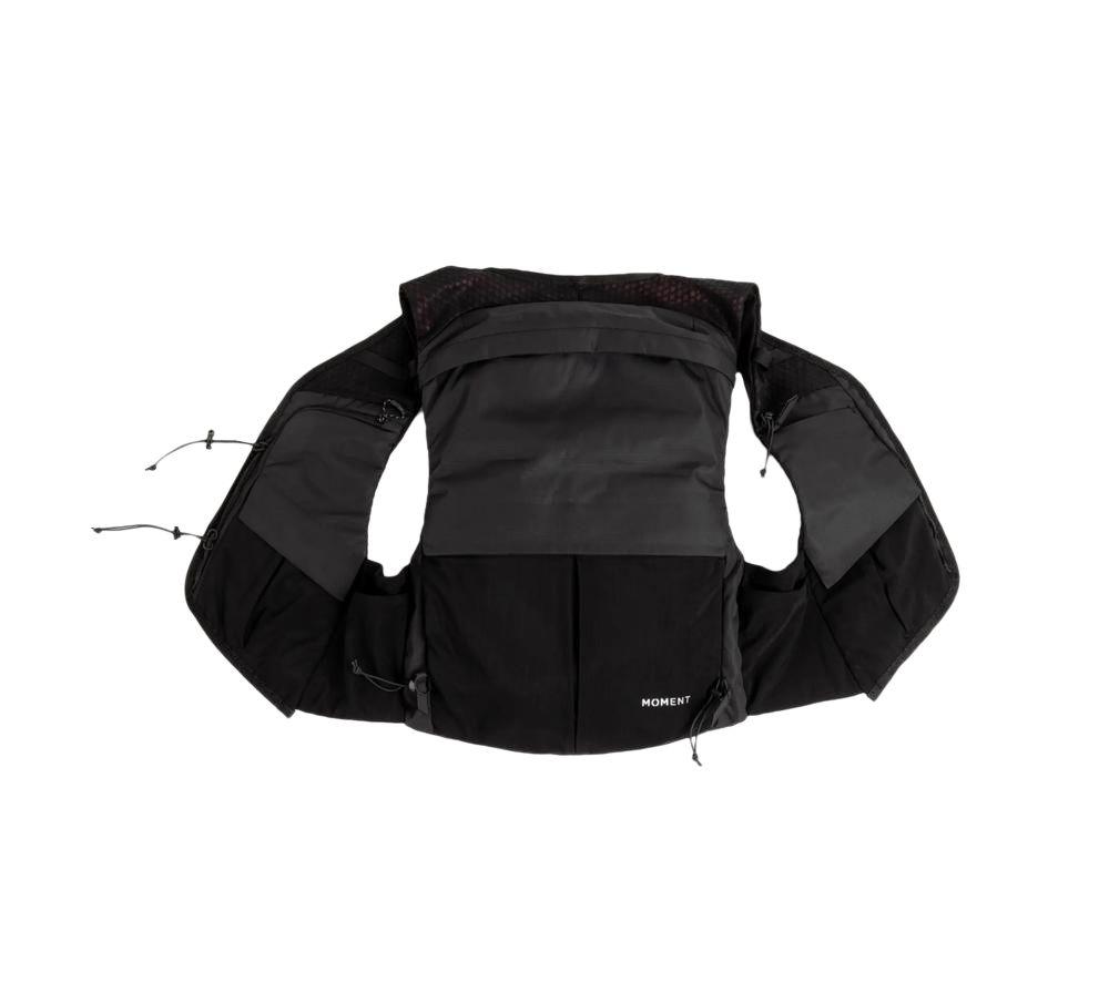 MOMENT Exposure Camera Vest Bag - Black image number 13 of 13