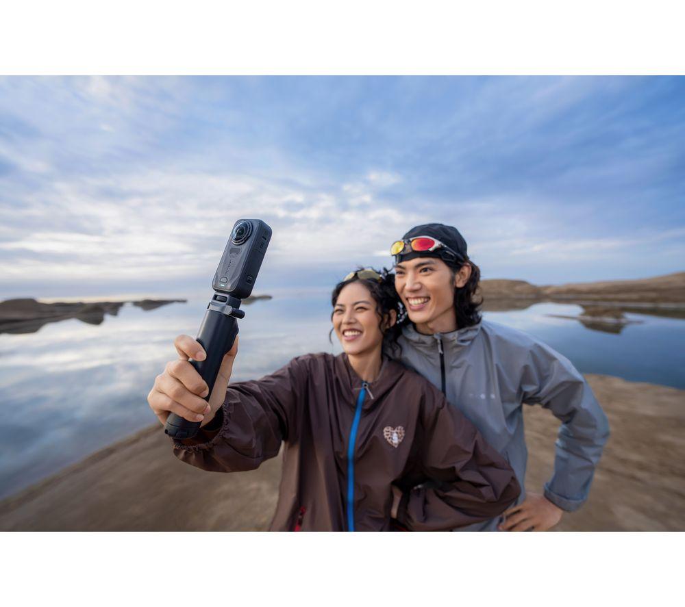 INSTA360 X6 8K Ultra HD 360 Action Camera - Black image number 5 of 9