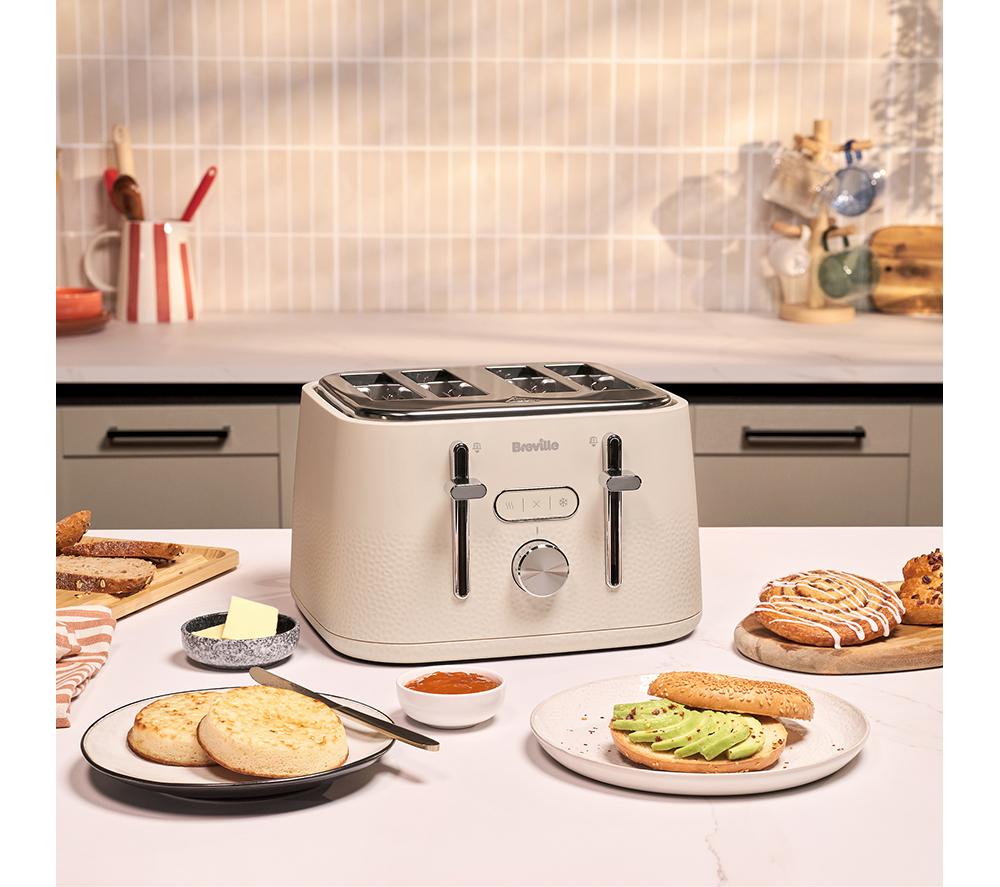 BREVILLE Cobolt VTR044 4-Slice Toaster - Oatmilk image number 4 of 5