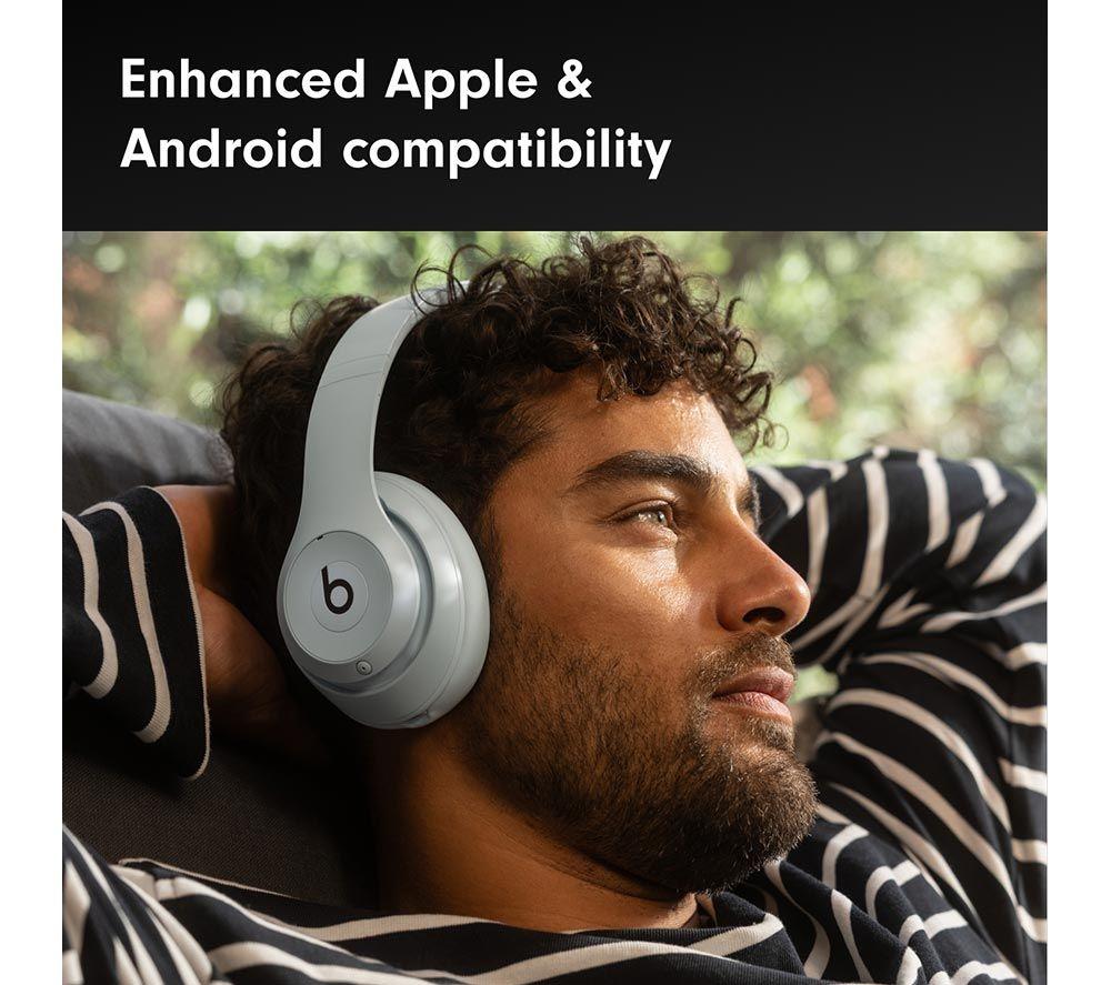 BEATS Studio Pro Wireless Bluetooth Noise-Cancelling Headphones - Light Blue image number 7 of 18