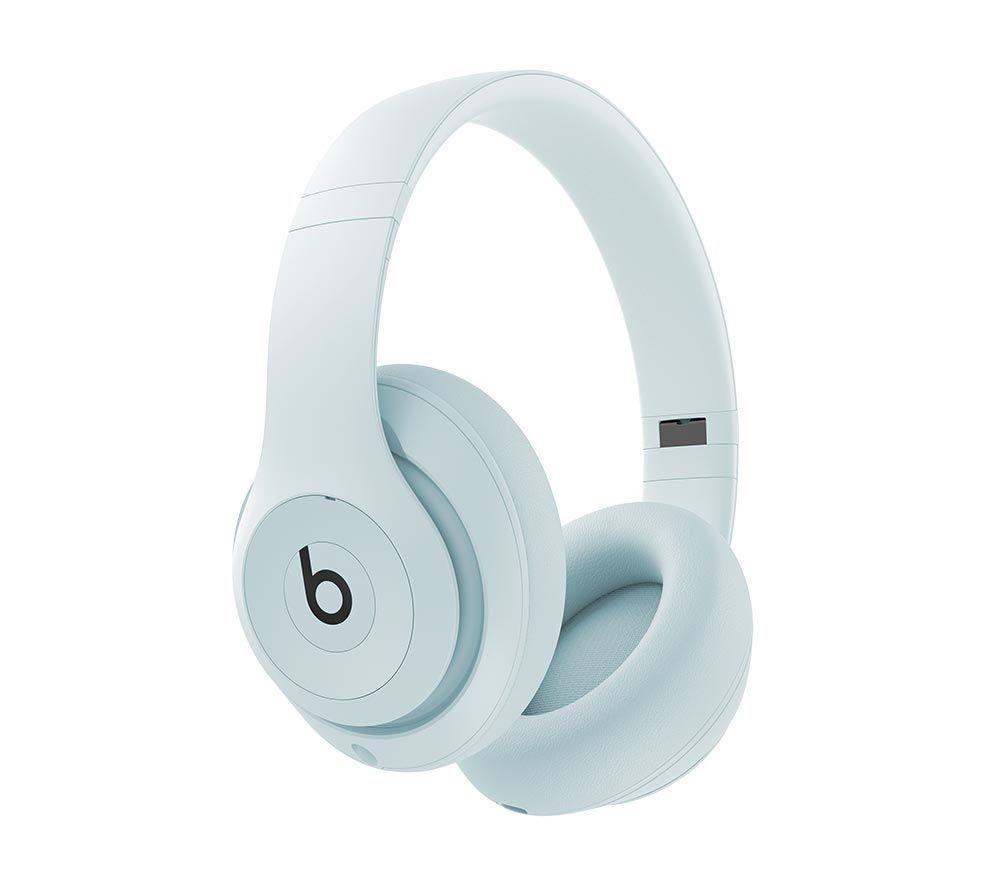 BEATS Studio Pro Wireless Bluetooth Noise-Cancelling Headphones - Light Blue image number 16 of 18