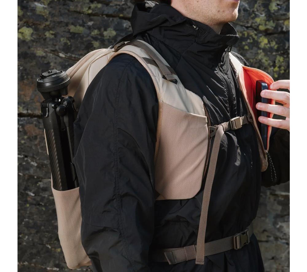 MOMENT Sequence 23L Camera Backpack - Desert image number 2 of 11