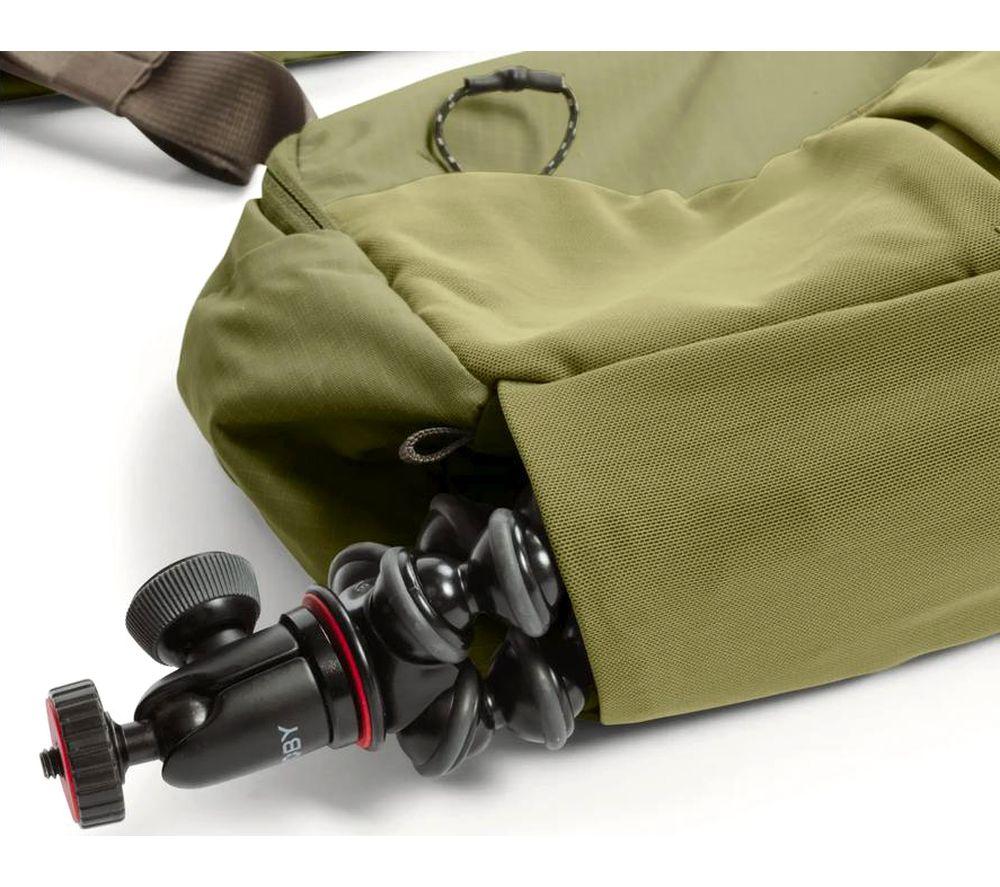 MOMENT Balance Camera Sling Bag - 7 litres, Moss image number 4 of 8