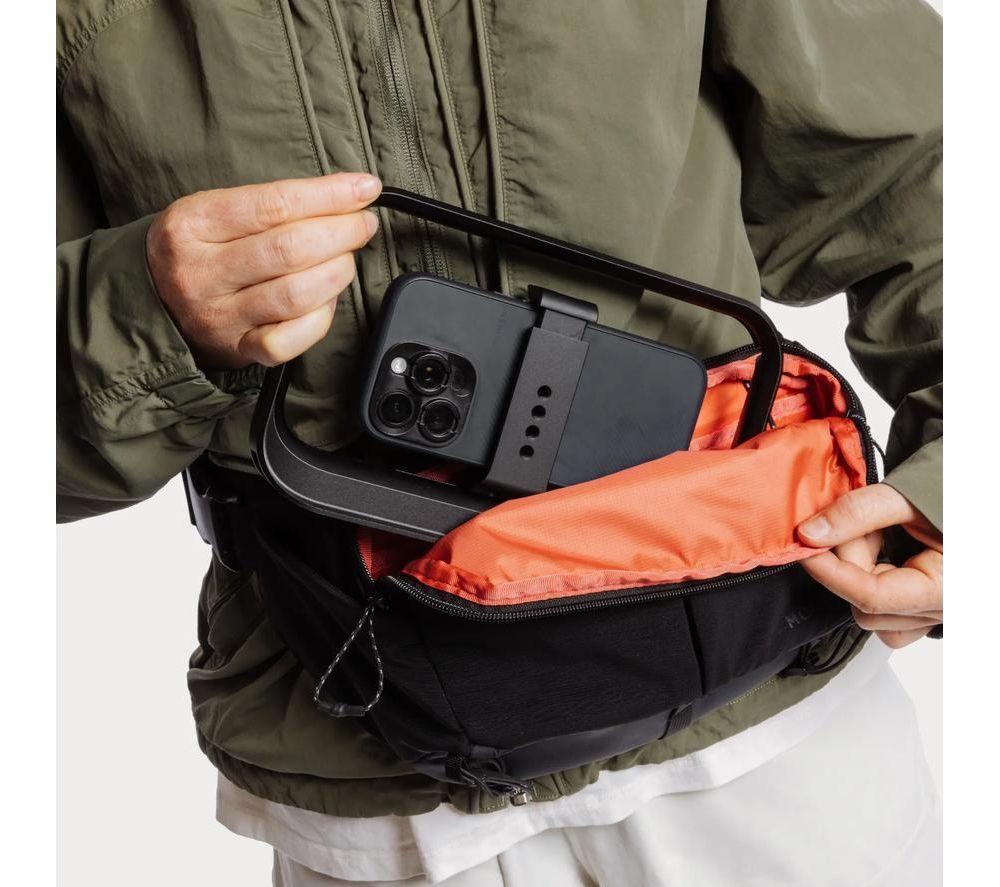 MOMENT Slate Camera Sling Bag - Black image number 10 of 11