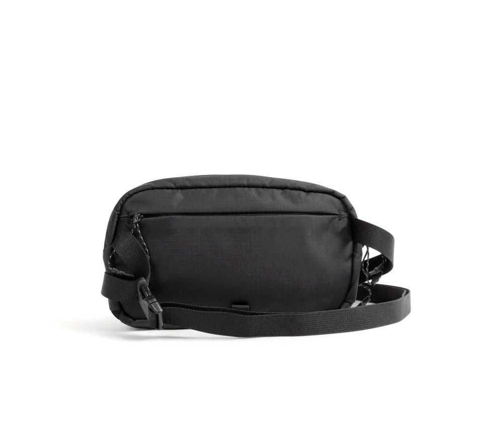 MOMENT Take Sling Bag - 1.5 litres, Black image number 6 of 8