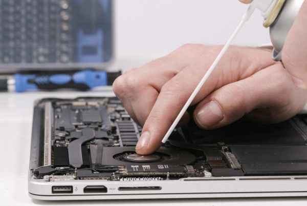 Curățare Laptop