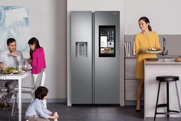 samsung family hub smart fridge freezer