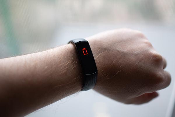 Best battery fitness online tracker