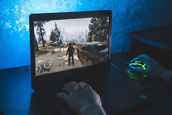 Grand Theft Auto 5 gameplay laptop screen