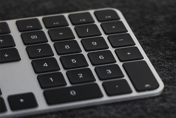 numeric keypad apple magic keyboard