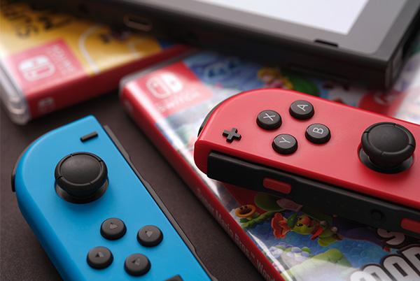 How to charge Nintendo Switch controllers Currys