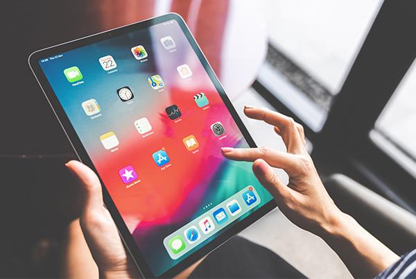 iPad screen hand apps