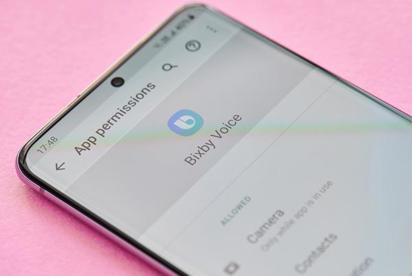 Samsung phone screen Bixby voice app