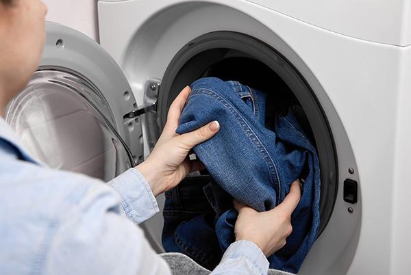 jeans washing machine loading