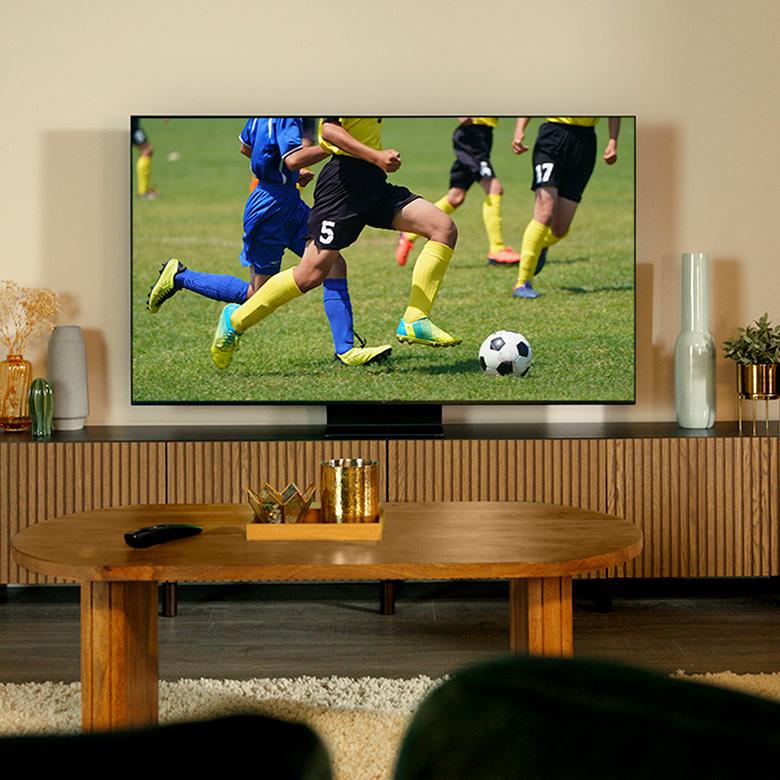 LG QNED86 TV