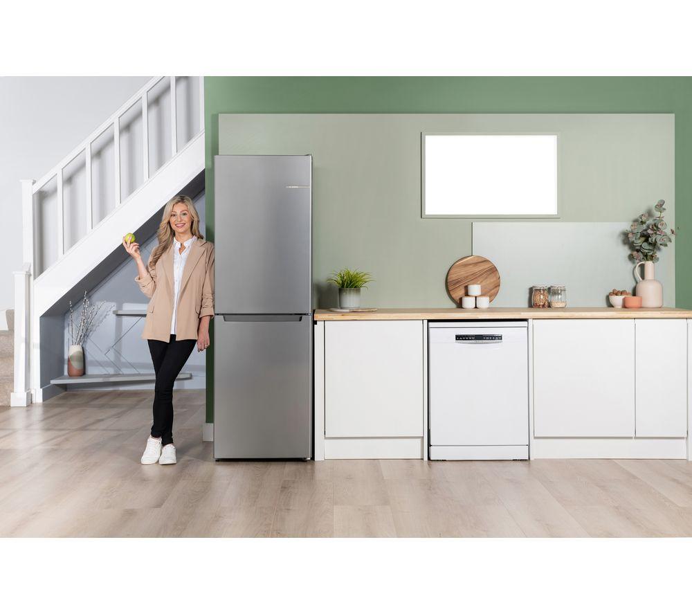 BOSCH Series 2 KGN34NLEAG 50/50 Fridge Freezer - Silver image number 12 of 17