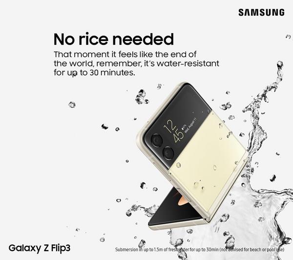 SAMSUNG Galaxy Z Flip3 5G - 256 GB, Cream image number 3