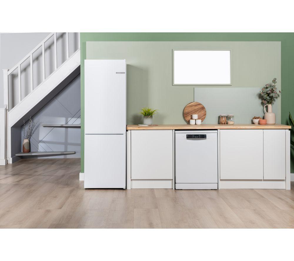 BOSCH Series 4 KGN362WDFG 60/40 Fridge Freezer - White image number 10 of 20