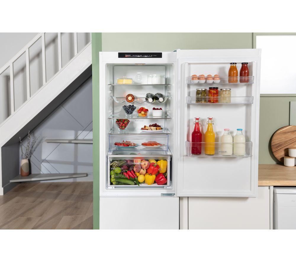 BOSCH Series 4 KGN362WDFG 60/40 Fridge Freezer - White image number 14 of 20