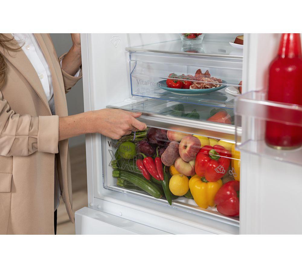 BOSCH Series 4 KGN362WDFG 60/40 Fridge Freezer - White image number 17 of 20
