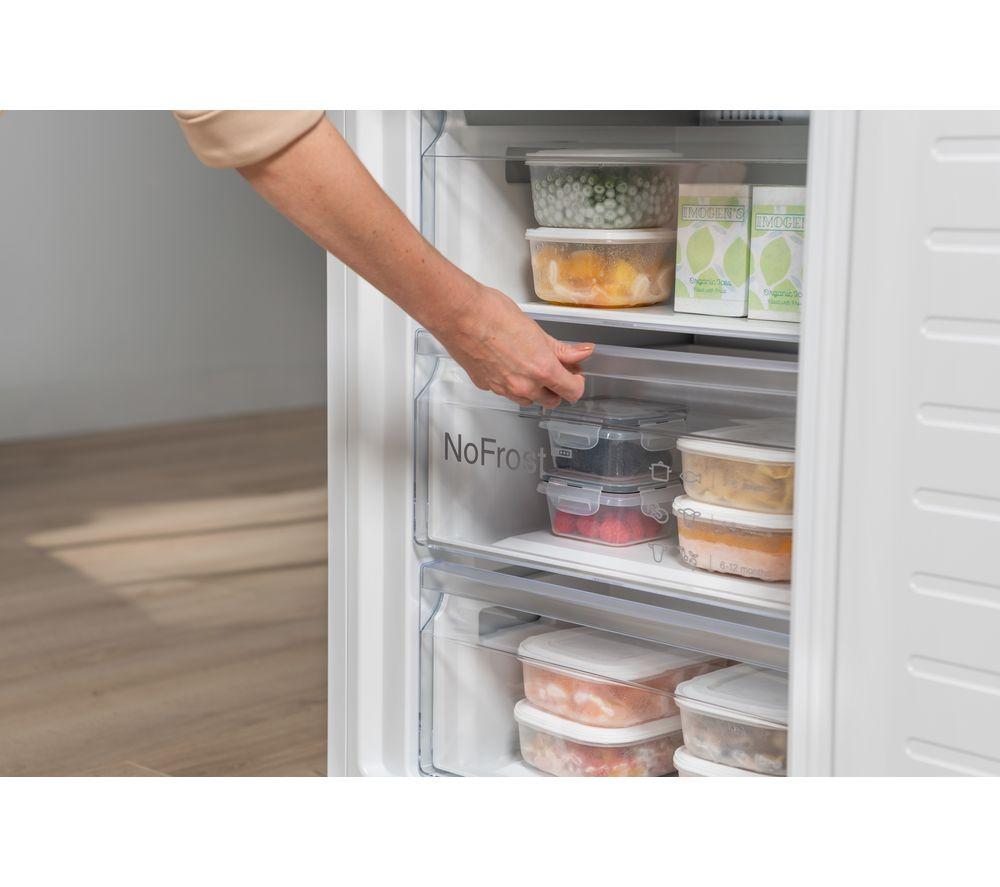 BOSCH Series 4 KGN362WDFG 60/40 Fridge Freezer - White image number 19 of 20