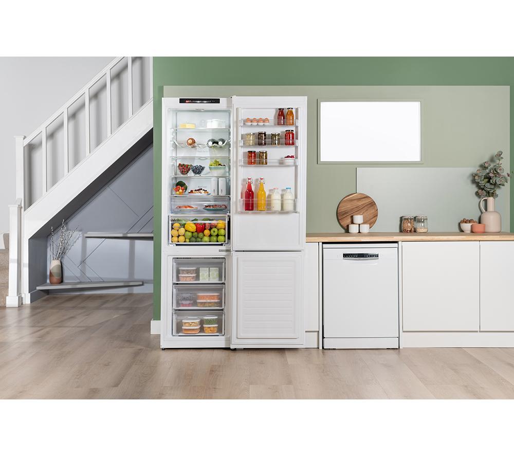 BOSCH Series 4 KGN392WDFG 70/30 Fridge Freezer - White image number 11 of 19