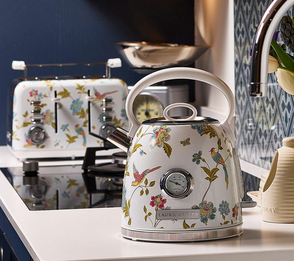 LAURA ASHLEY VQSBT583WSUK 4-Slice Toaster - Elveden White image number 9 of 14