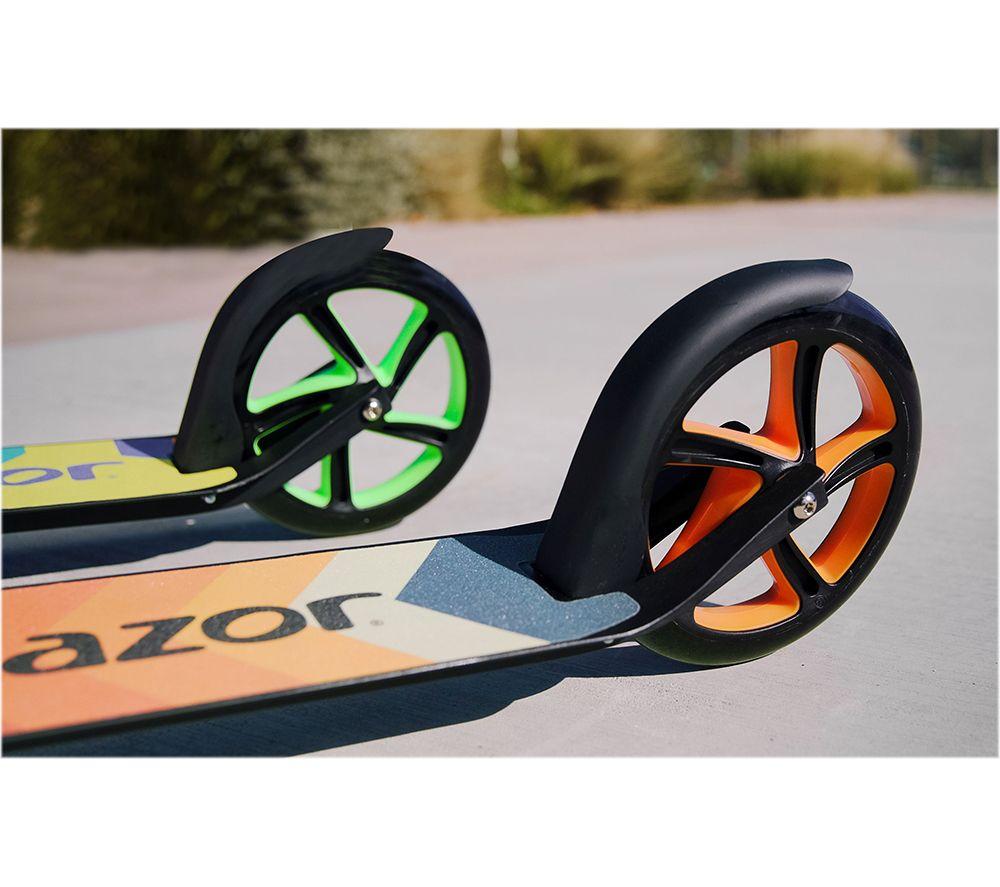 RAZOR A5 Lux Lighted Folding Kick Scooter - Green image number 12 of 12