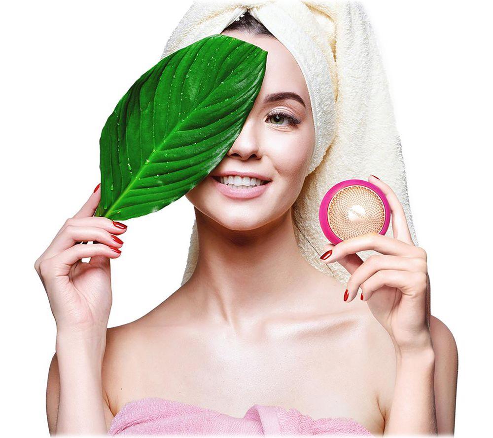 FOREO UFO Power Mask Cleanser - Fuchsia image number 2 of 5