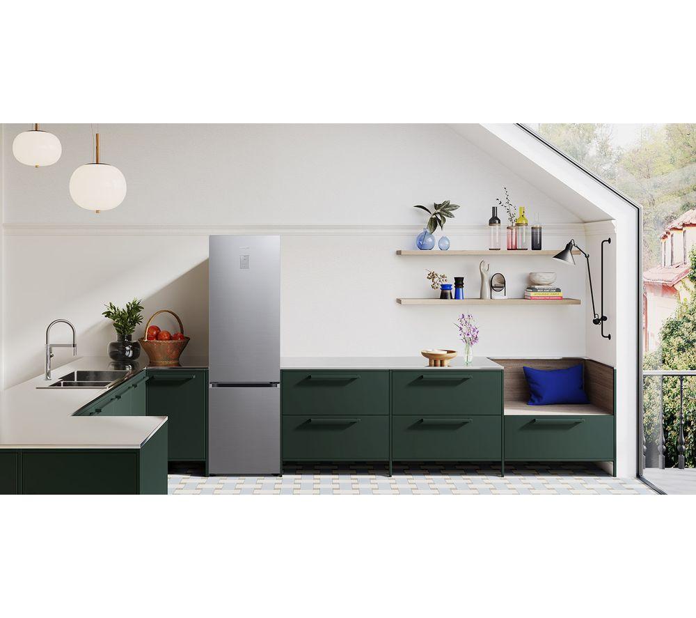 SAMSUNG Series 8 SpaceMax RB38C602ESA/EU 70/30 Fridge Freezer - Silver image number 9 of 9