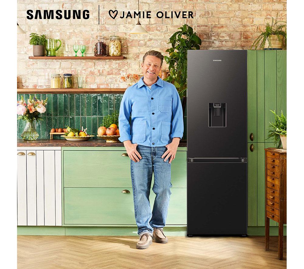 SAMSUNG Series 6 SpaceMax RB34C632EBN/EU Smart 65/35 Fridge Freezer - Black image number 9 of 12