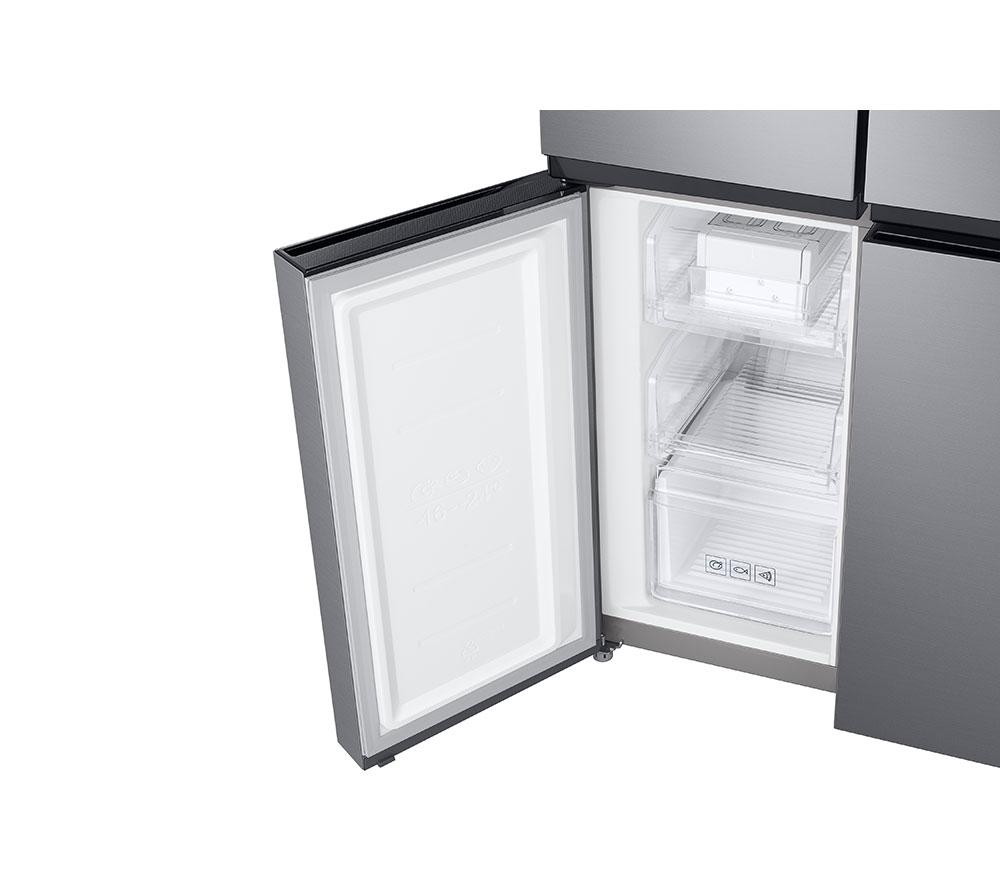 SAMSUNG Series 8 SpaceMax RF48A401EM9/EU Fridge Freezer - Gentle Silver Matte image number 3 of 11