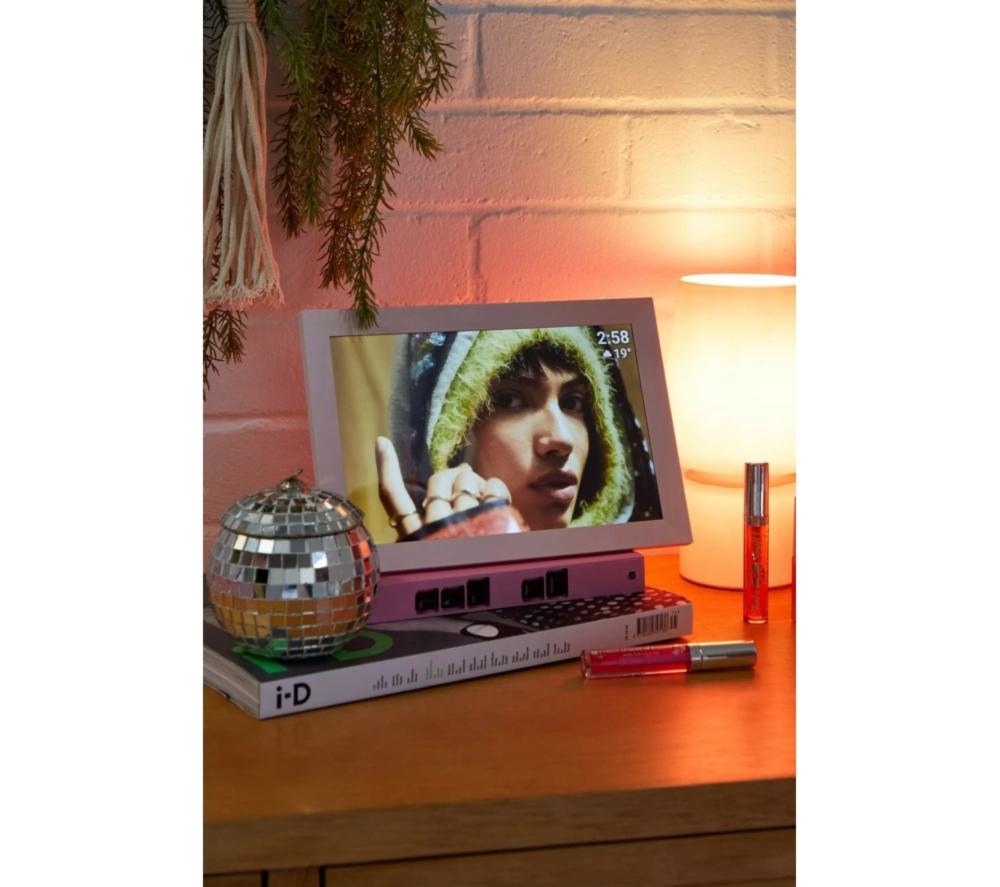 PIXIE 10.1" Digital Photo Frame - Rose image number 5 of 13