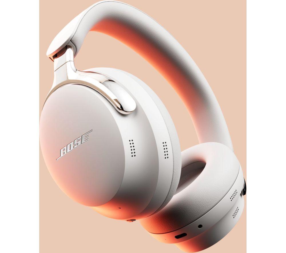 BOSE QuietComfort Ultra (2nd Gen) Wireless Bluetooth Noise-Cancelling Headphones - White image number 7 of 9