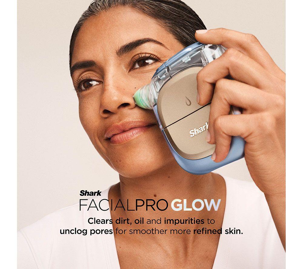 SHARK FacialPro Glow + DePuffi At Home Facial - Spa Blue image number 7 of 11