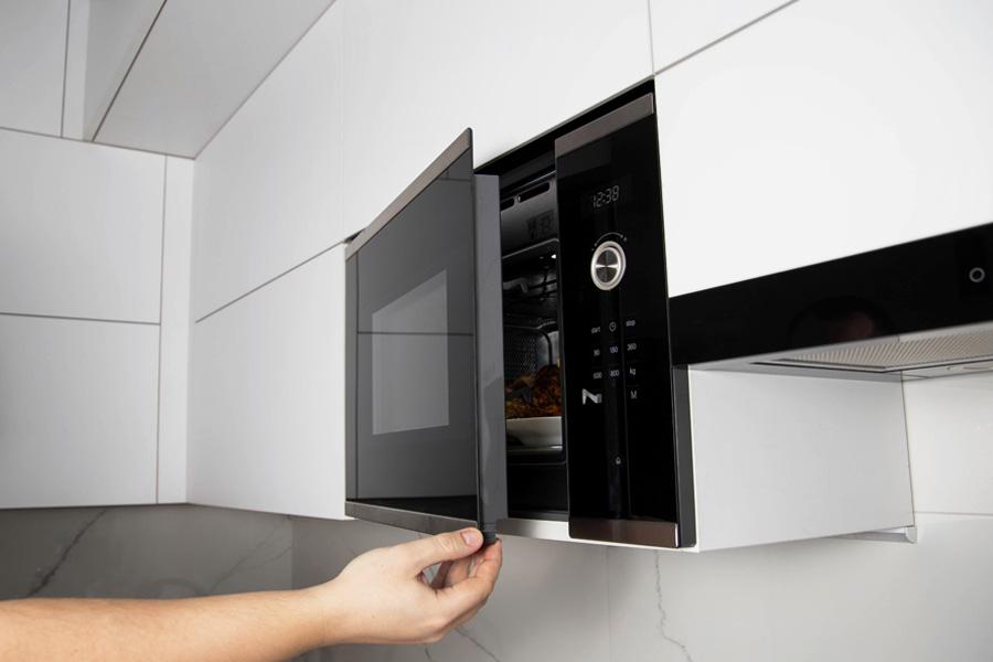 Built-in microwaves
