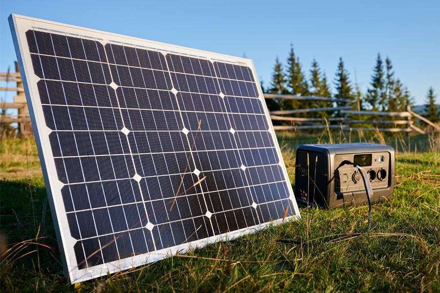 Are there different types of portable power station?