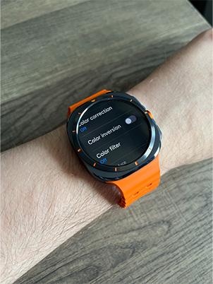 colour inversion feature off on samsung galaxy watch ultra display