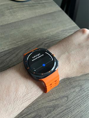 left and right sound balance on samsung galaxy watch ultra screen