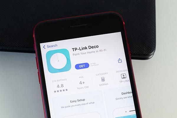 tp-link deco app on phone screen