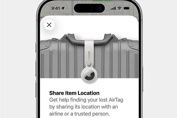 a mobile phone sharing a link with an airline