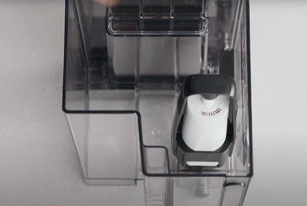 sage coffee machine with water filter